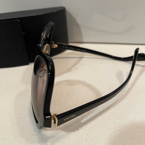 PRADA Butterfly Black & Gold Sunglasses (Gently worn). Excellent Condition. - Picture 4 of 5